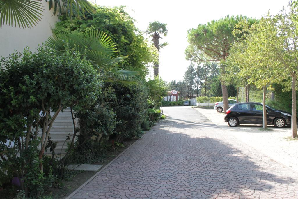 Hotel Ristorante Fortuna Cavallino-Treporti Exterior photo